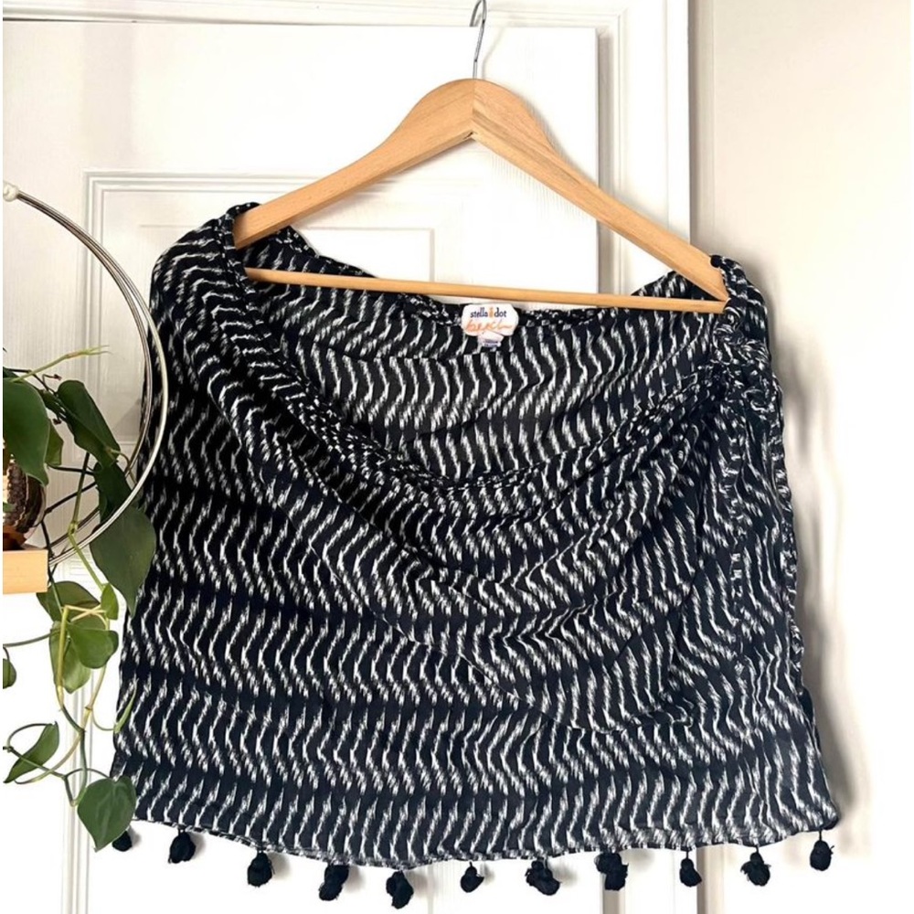 Stella & Dot Beach Sarong-Perfect for that Winter getaway!